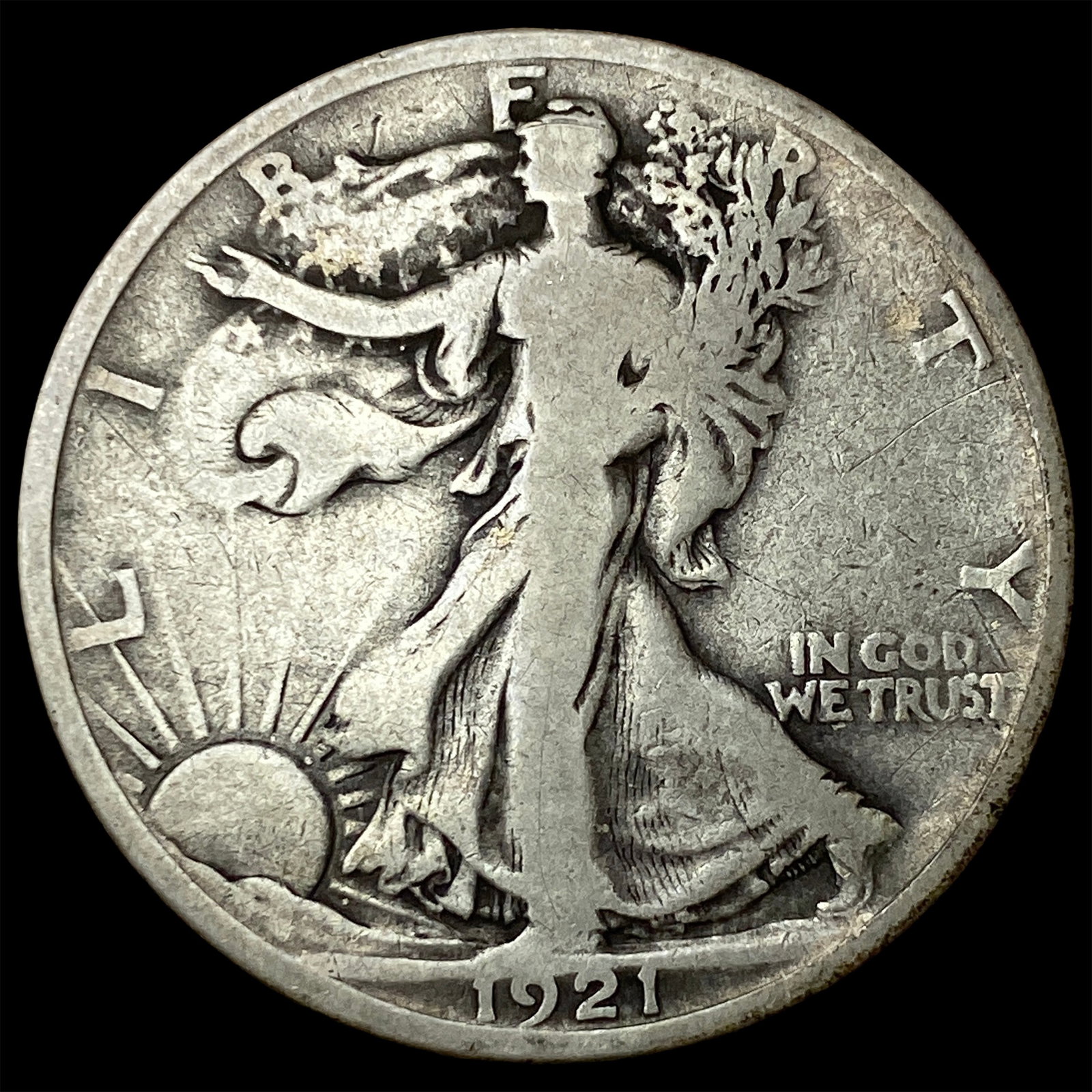 1921 Silver Walking Liberty Half Dollar NEARLY UNCIRCULATED (1 of 2)