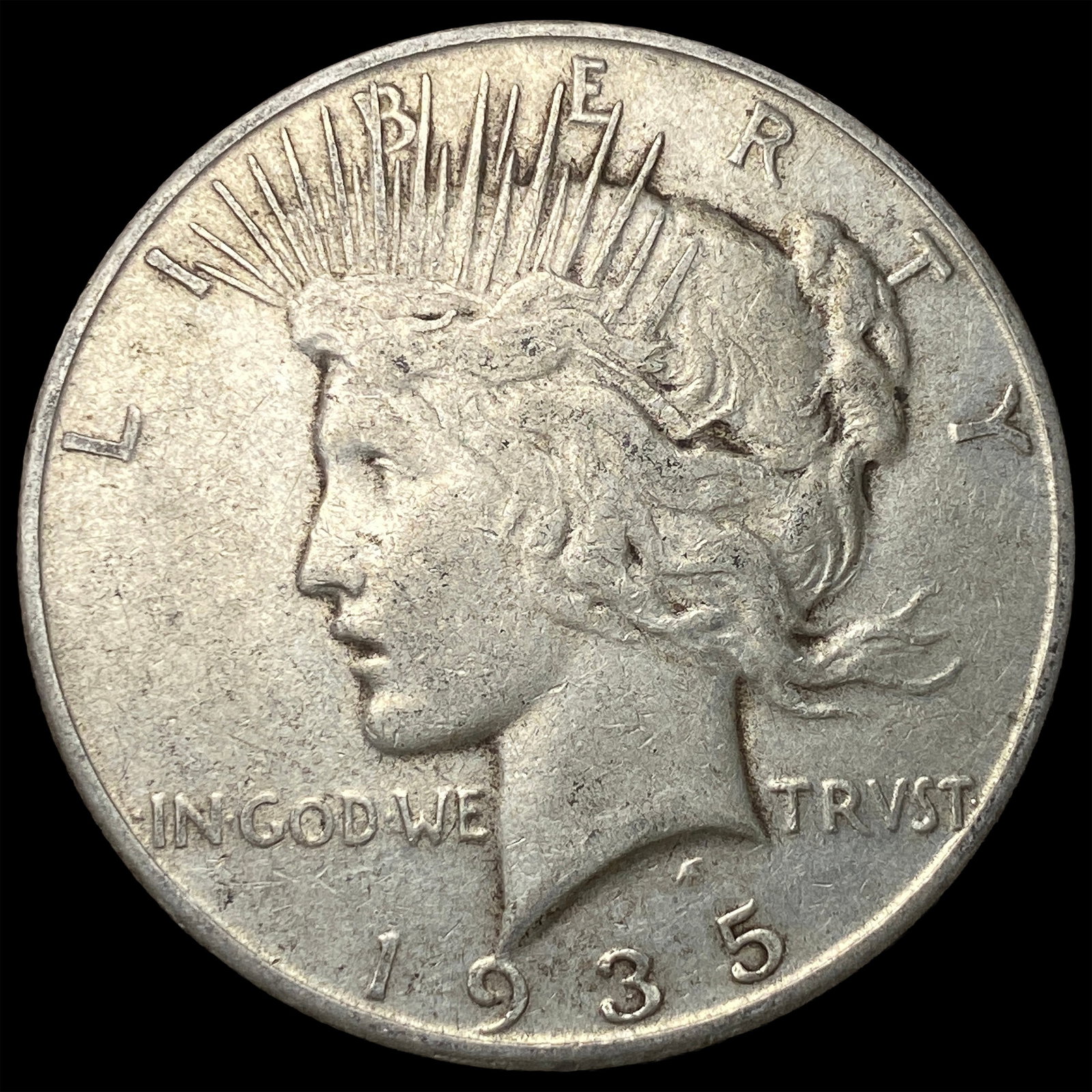 1935-S Silver Peace Dollar CLOSELY UNCIRCULATED (1 of 2)