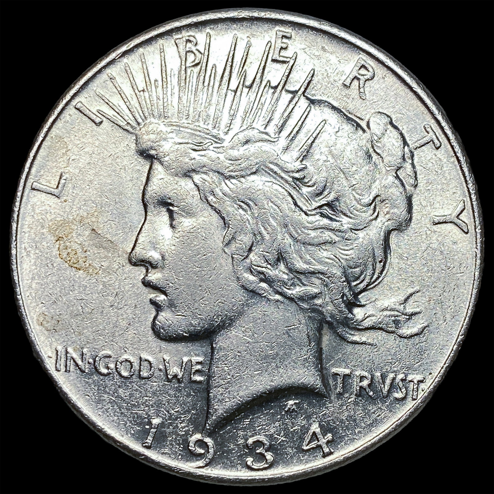 1934 Peace Silver Dollar CLOSELY UNCIRCULATED: 1934 Peace Silver Dollar CLOSELY UNCIRCULATED