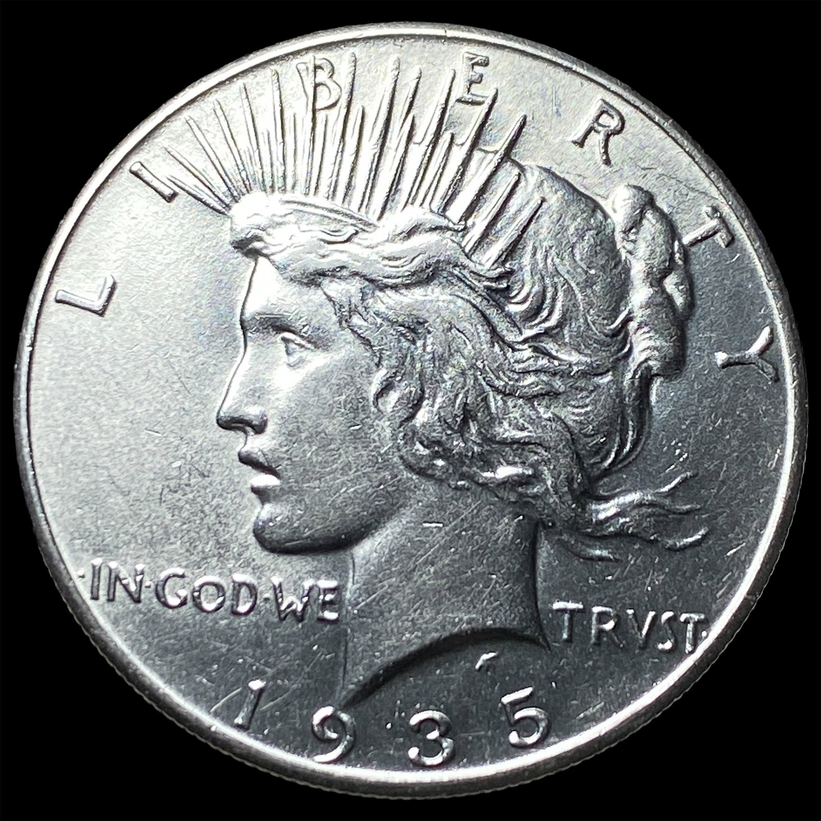 1935 Silver Peace Dollar UNCIRCULATED (1 of 2)