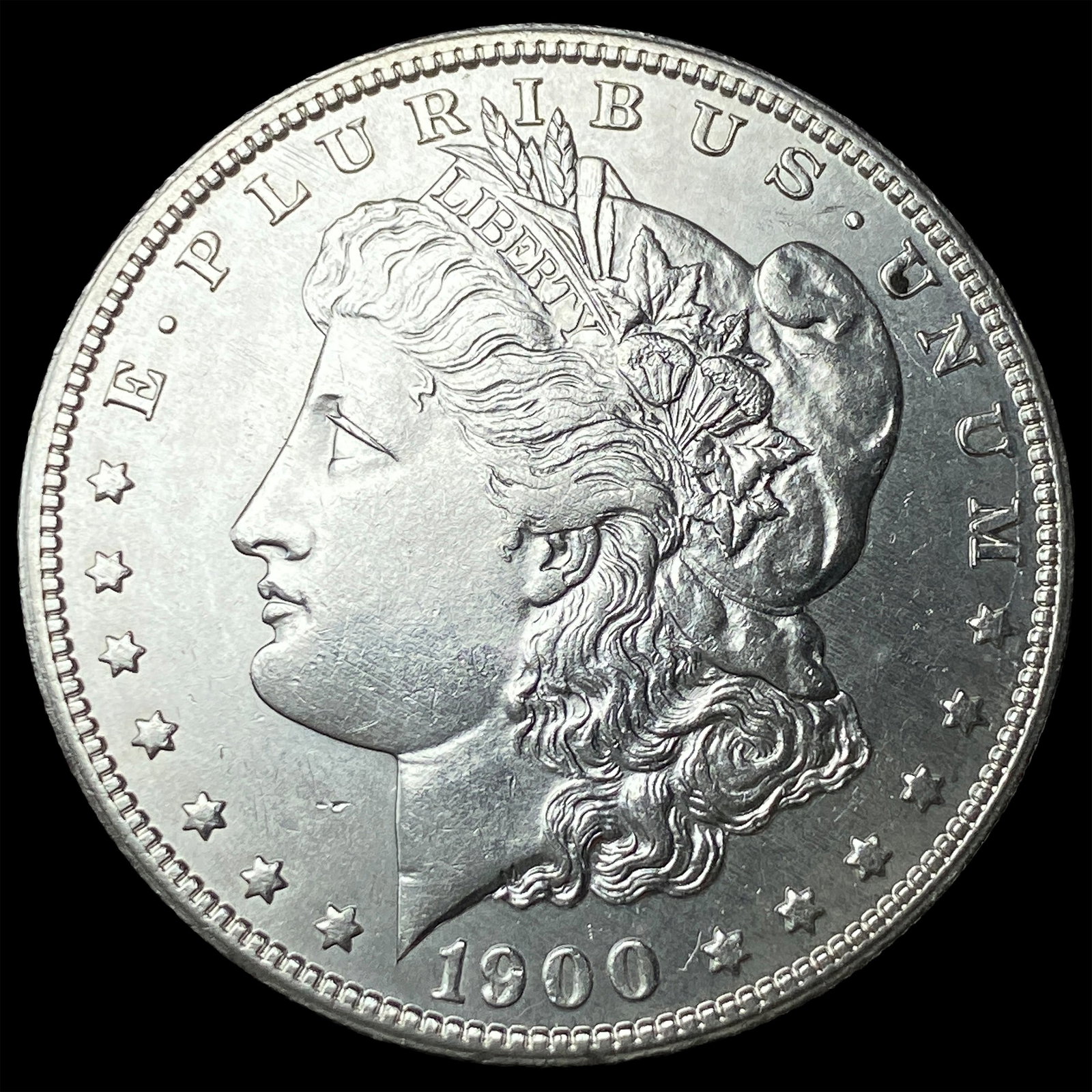 1900-S Silver Morgan Dollar UNCIRCULATED (1 of 2)