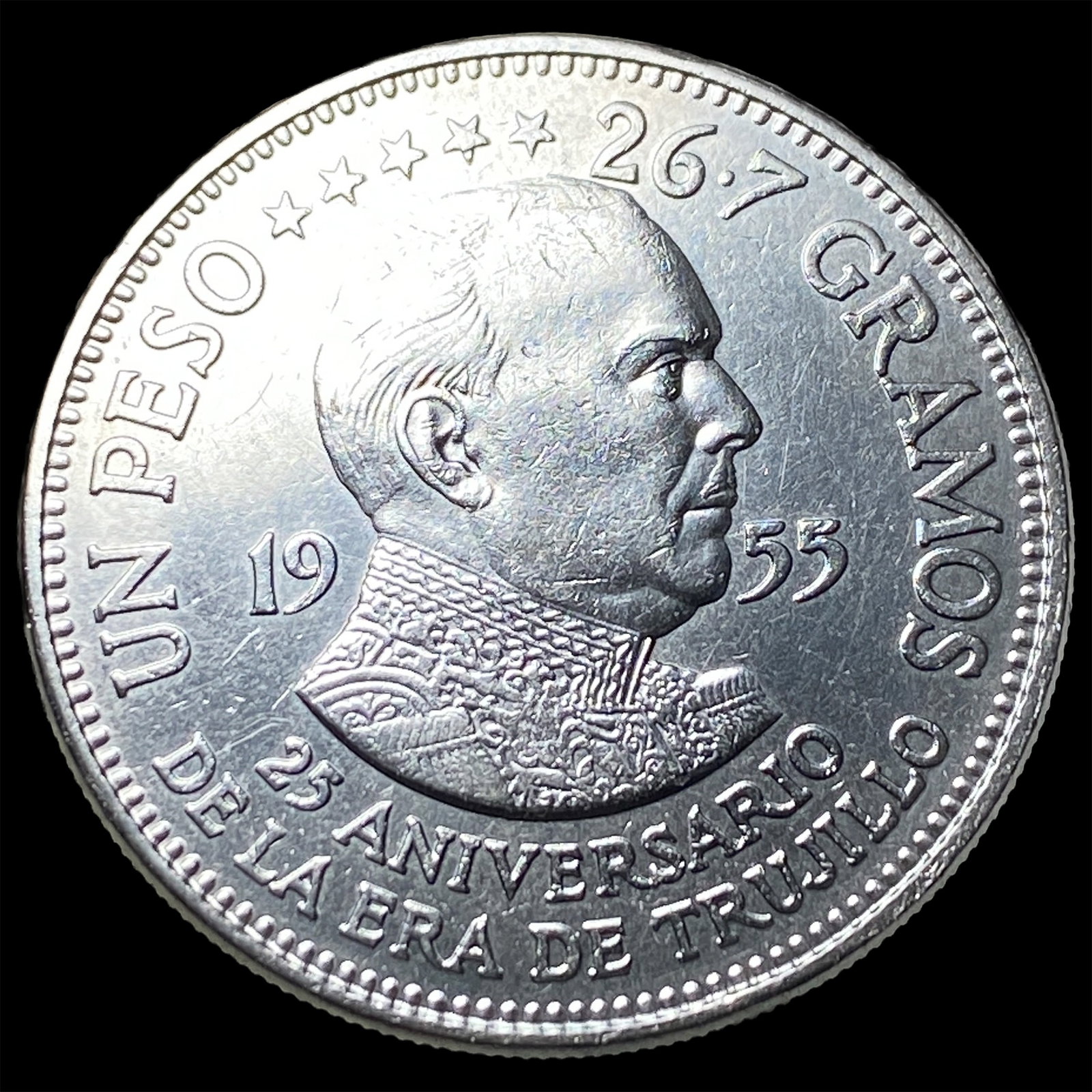 1955 Dominican Republic Silver 1 Peso UNCIRCULATED (1 of 2)