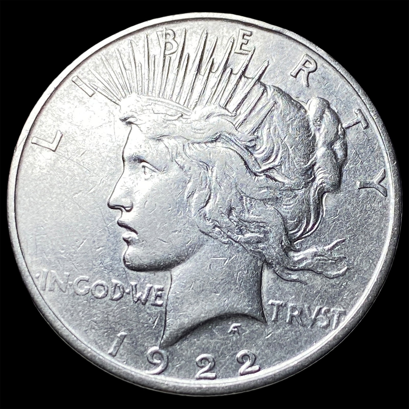 1922-D Silver Peace Dollar NEARLY UNCIRCULATED (1 of 2)