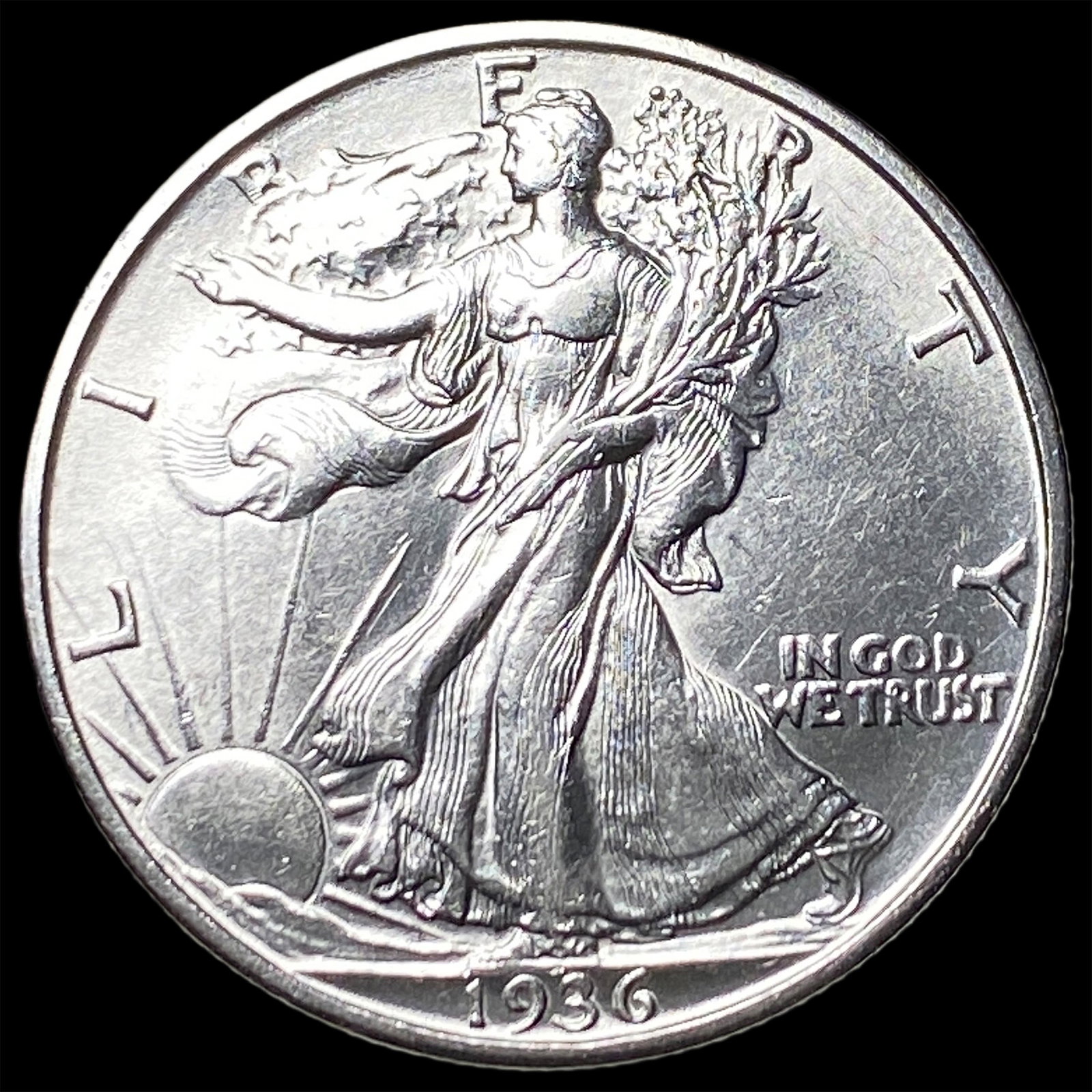 1936 Walking Liberty Half Dollar UNCIRCULATED (1 of 2)