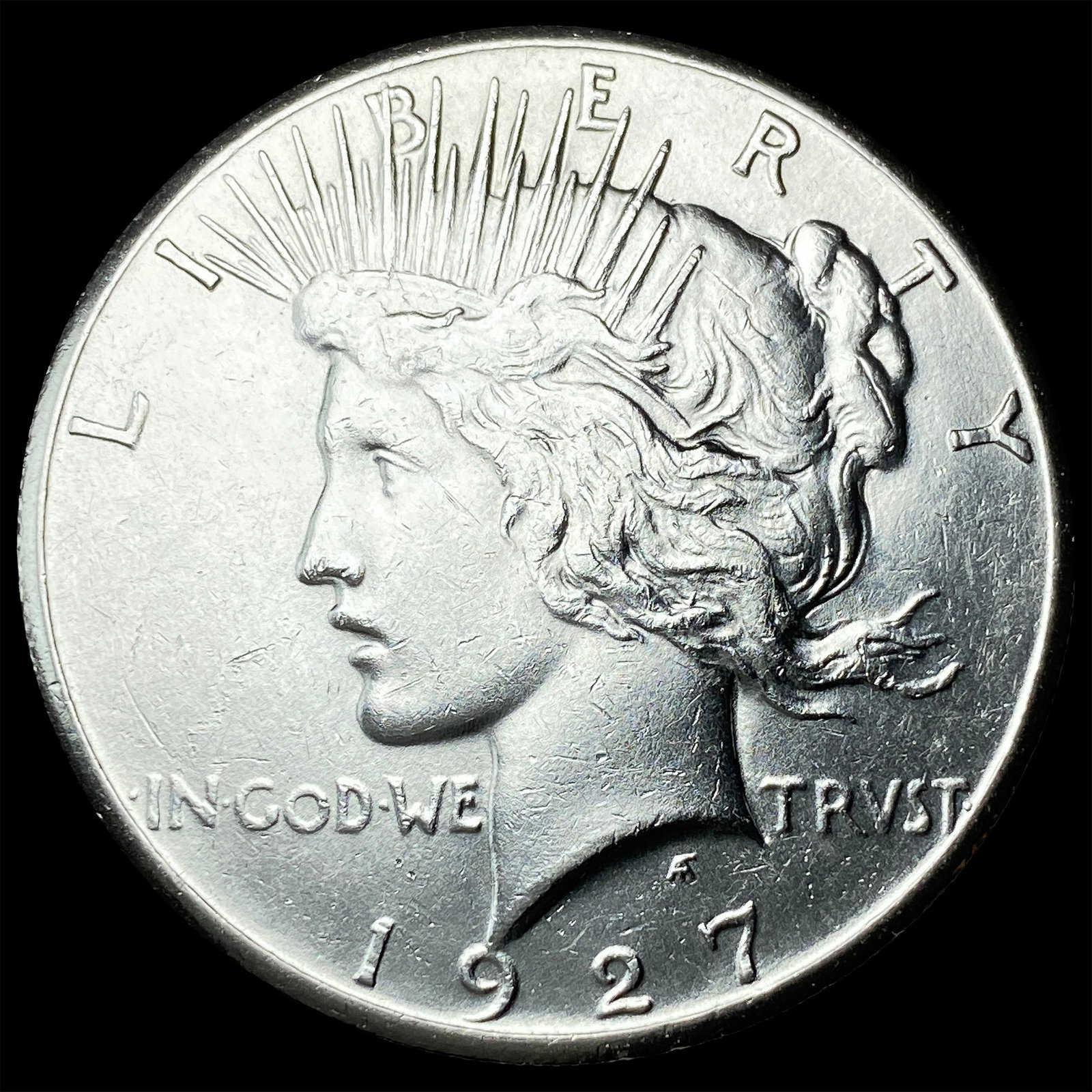 1927 Peace Silver Dollar UNCIRCULATED (1 of 2)
