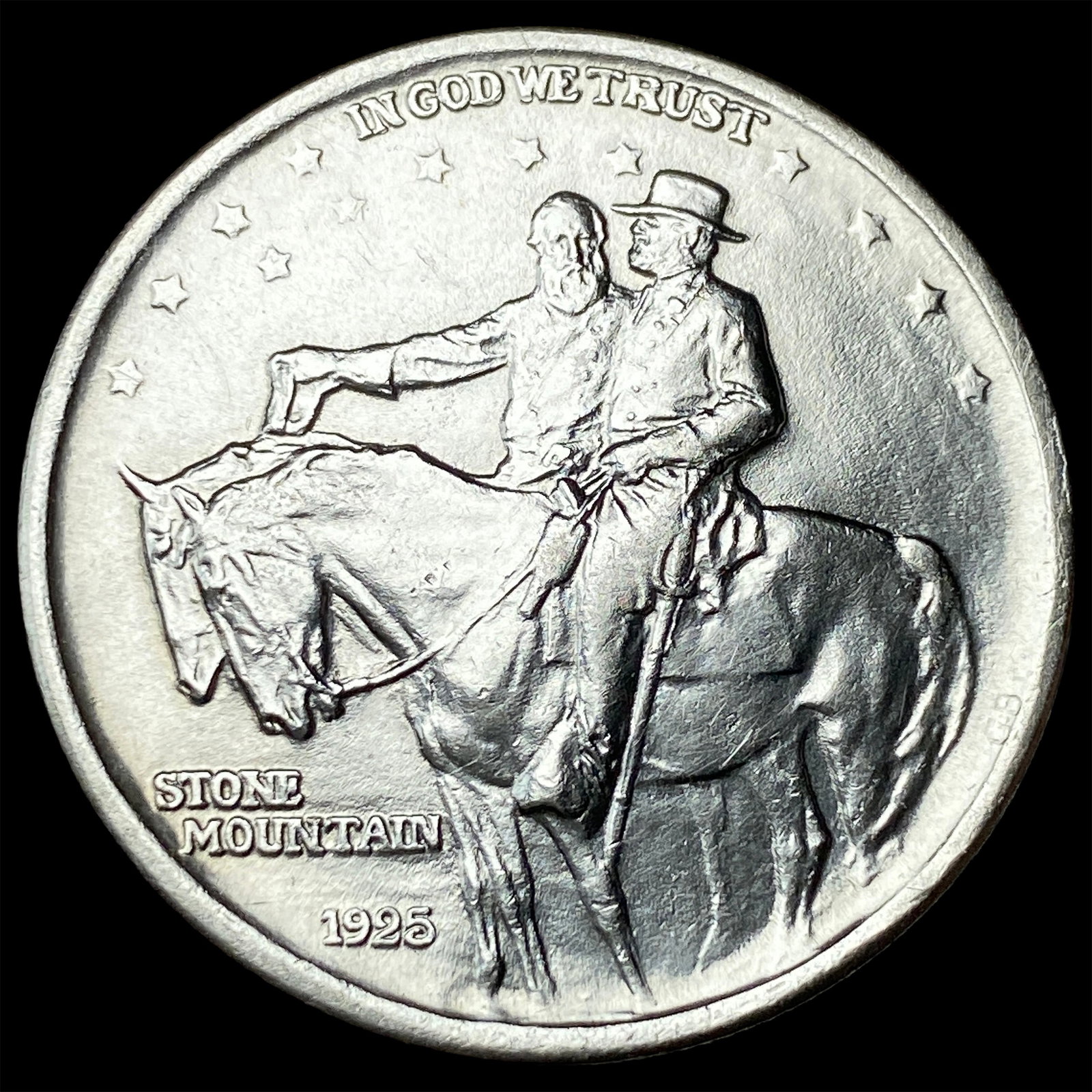 1925 Stone Mountain Silver Half Dollar UNCIRCULATED (1 of 2)