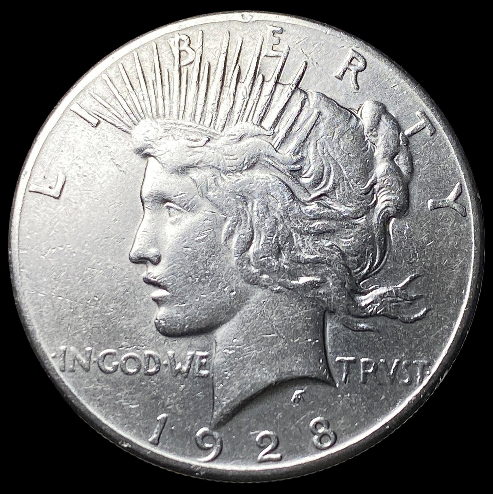 1928 Silver Peace Dollar CLOSELY UNCIRCULATED: 1928 Silver Peace Dollar CLOSELY UNCIRCULATED