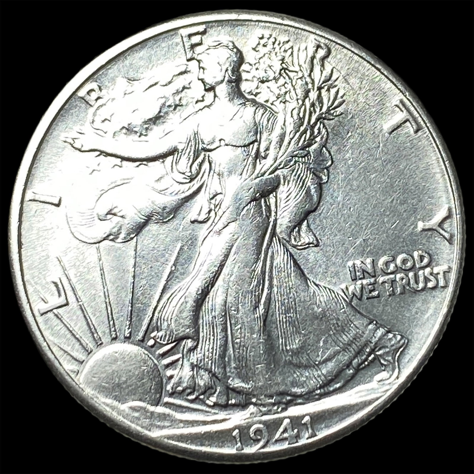 1941 Silver Half Dollar (Walking Liberty) CLOSELY UNCIRCULATED (1 of 2)