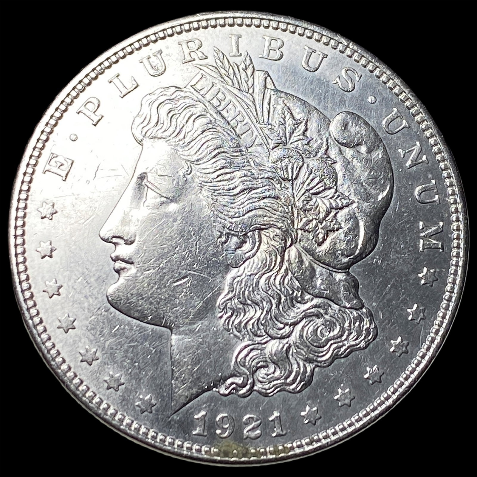 1921 Silver Morgan Dollar UNCIRCULATED (1 of 2)