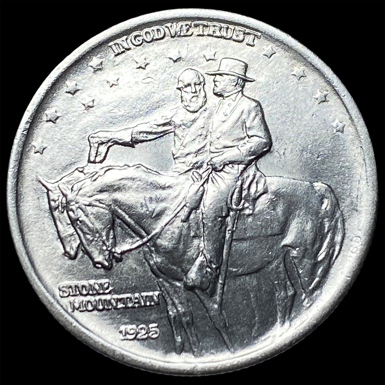 1925 Stone Mountain Silver Half Dollar UNCIRCULATED (1 of 2)
