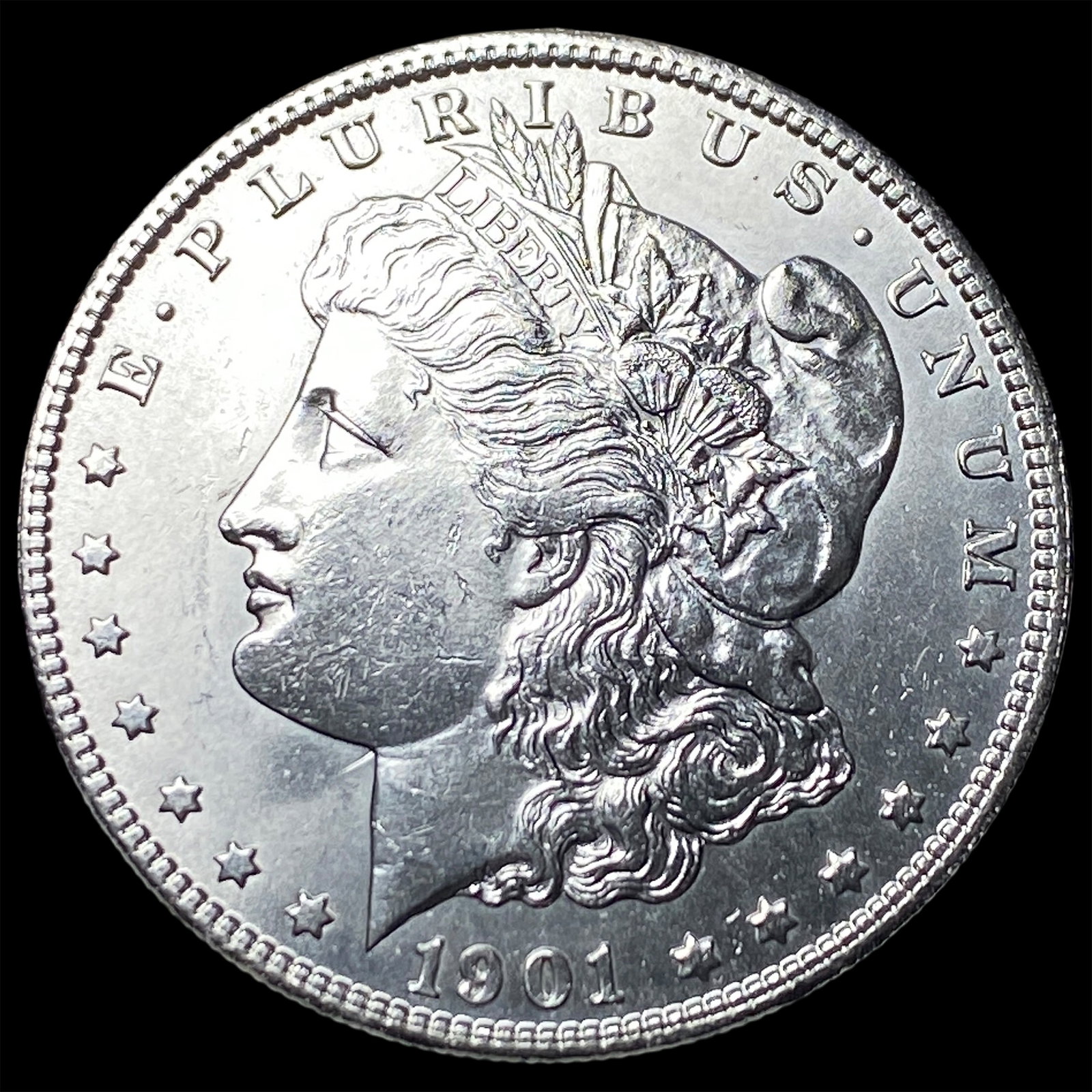 1901-O Silver Morgan Dollar UNCIRCULATED (1 of 2)