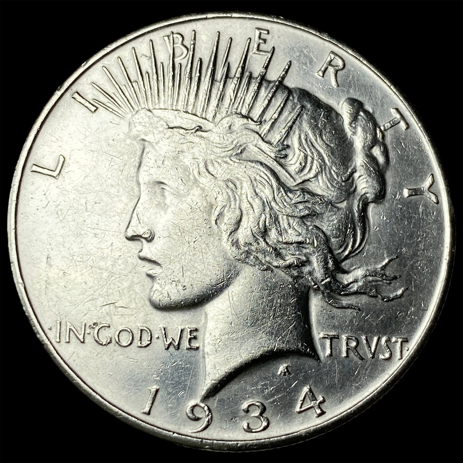 1934 Silver Peace Dollar CLOSELY UNCIRCULATED: 1934 Silver Peace Dollar CLOSELY UNCIRCULATED