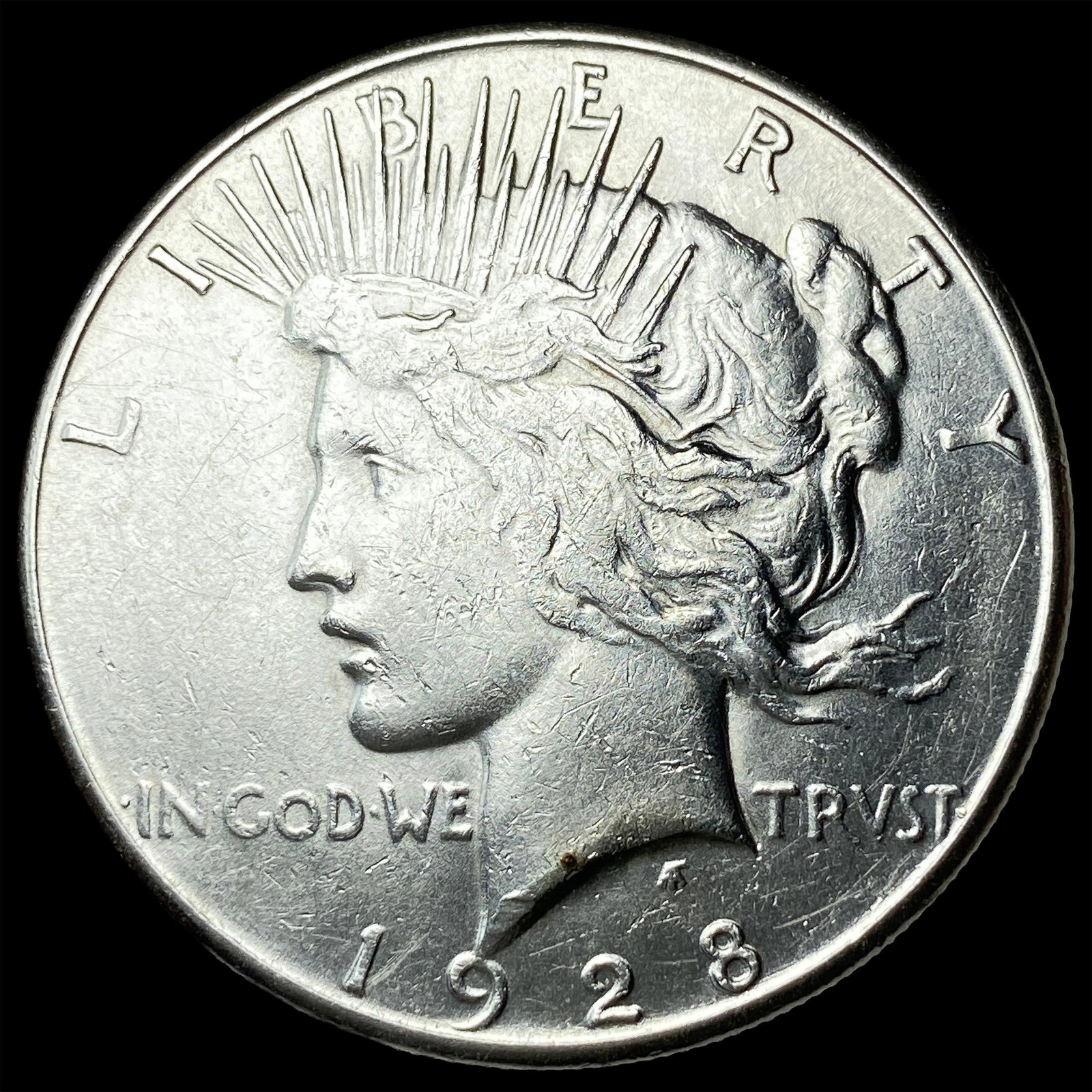 1928-S Silver Peace Dollar CLOSELY UNCIRCULATED (1 of 2)
