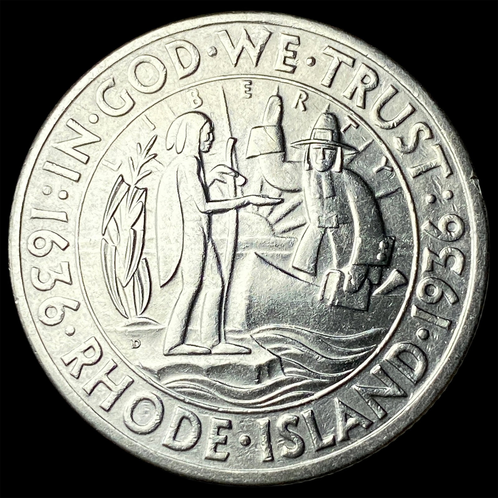 1936-D Silver Rhode Island Half Dollar CLOSELY UNCIRCULATED (1 of 2)