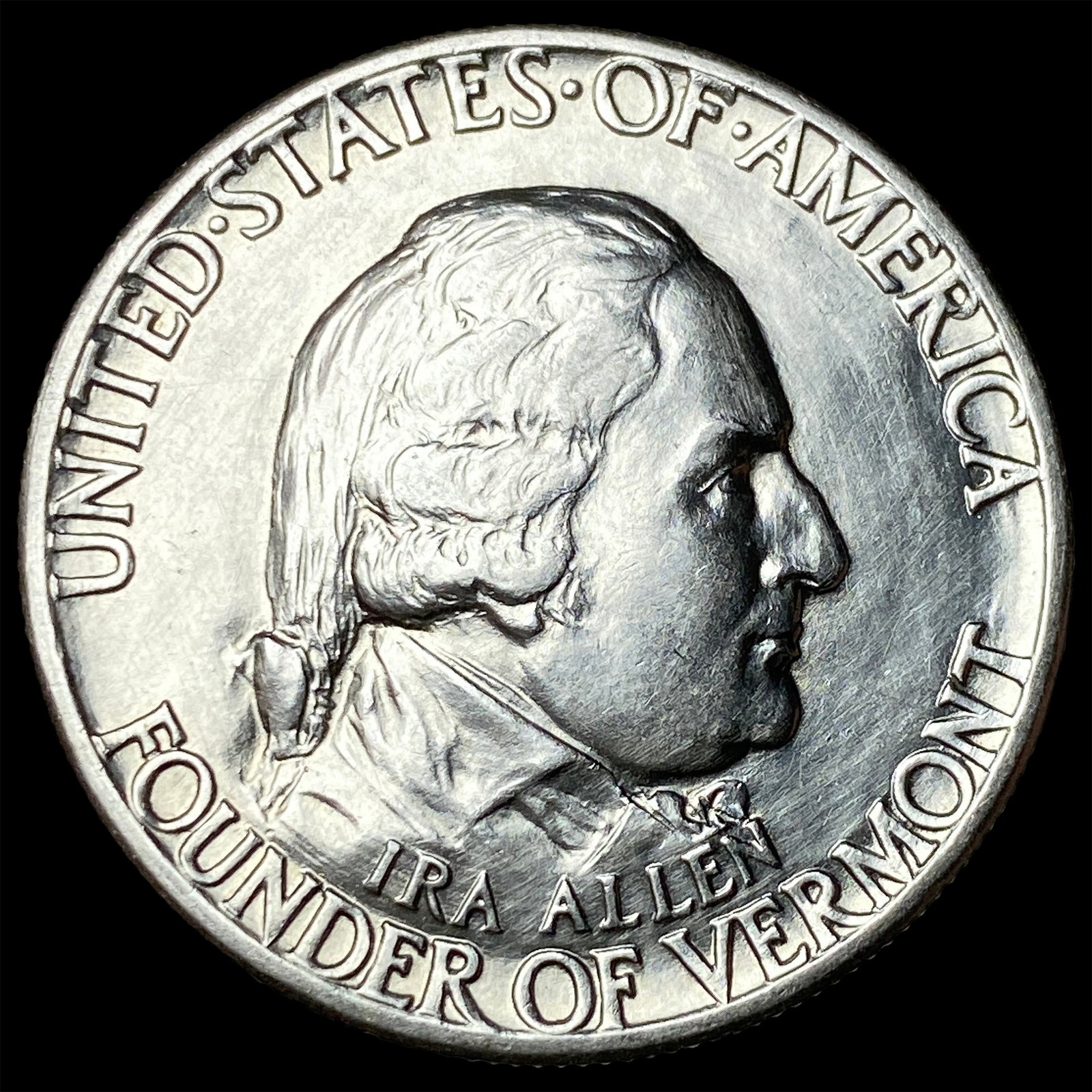 1927 Silver Battle of Bennington Half Dollar UNCIRCULATED (1 of 2)
