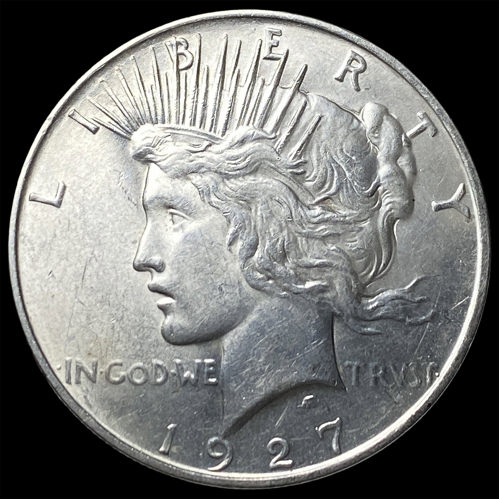 1927 Peace Silver Dollar UNCIRCULATED (1 of 2)