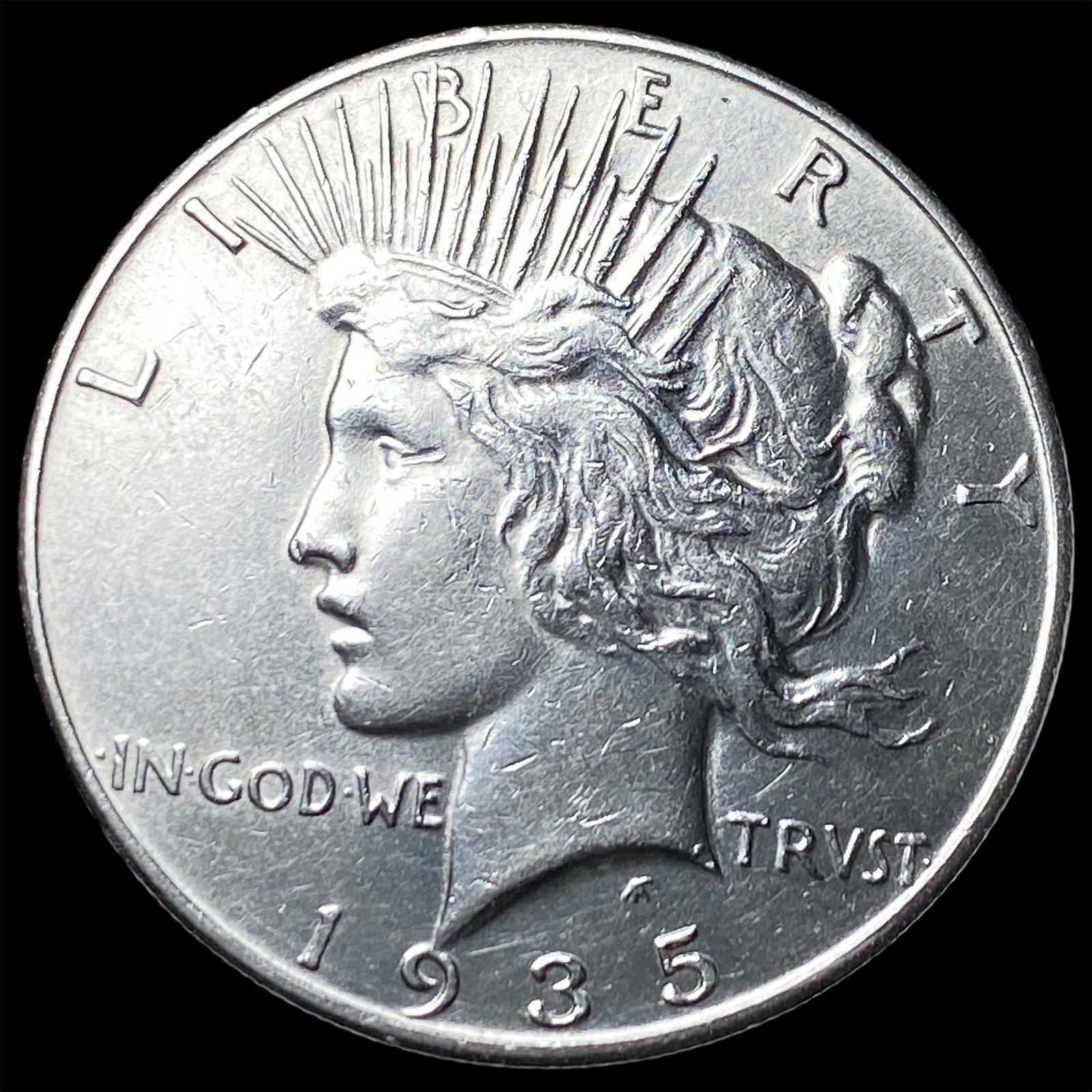 1935 Silver Peace Dollar UNCIRCULATED (1 of 2)