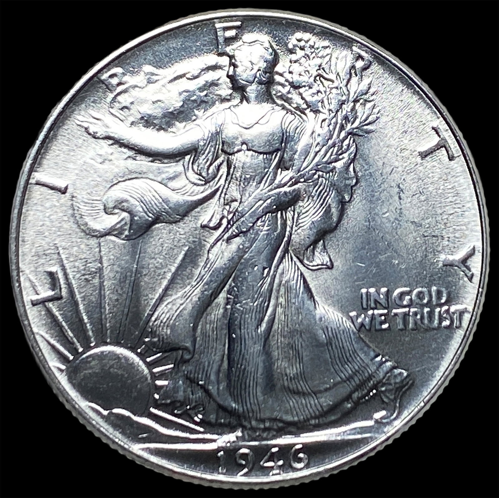 1946 Silver Half Dollar (Walking Liberty) CHOICE BU (1 of 2)