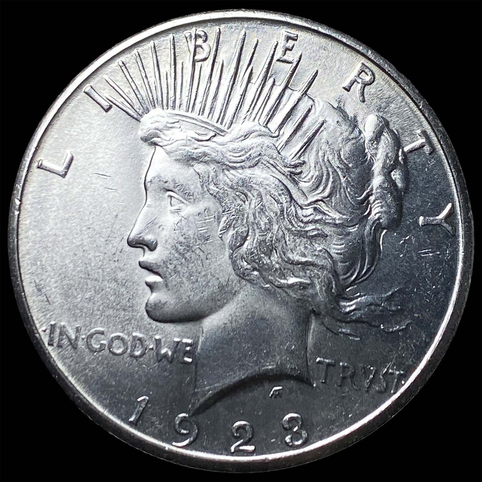 1923 Peace Silver Dollar UNCIRCULATED (1 of 2)