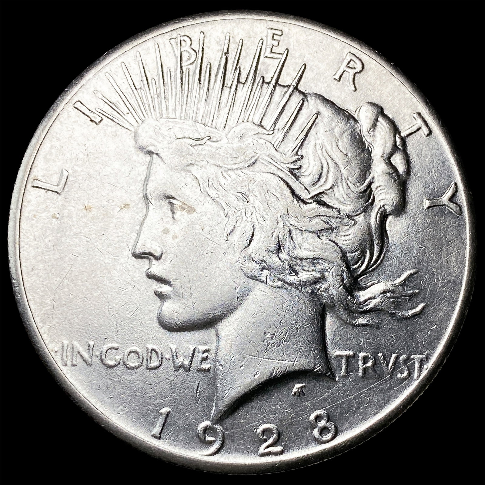 1928 Silver Peace Dollar NEARLY UNCIRCULATED: 1928 Silver Peace Dollar NEARLY UNCIRCULATED