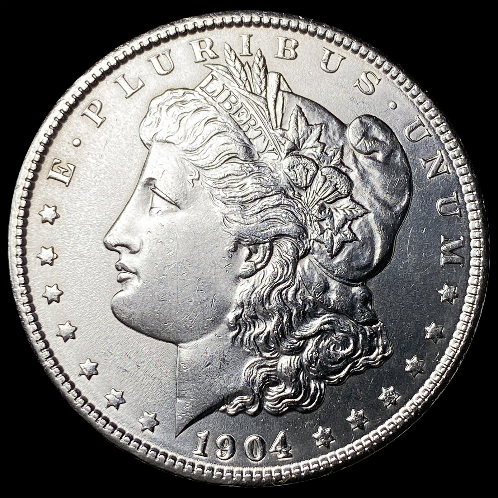 1904 Morgan Silver Dollar UNCIRCULATED (1 of 2)