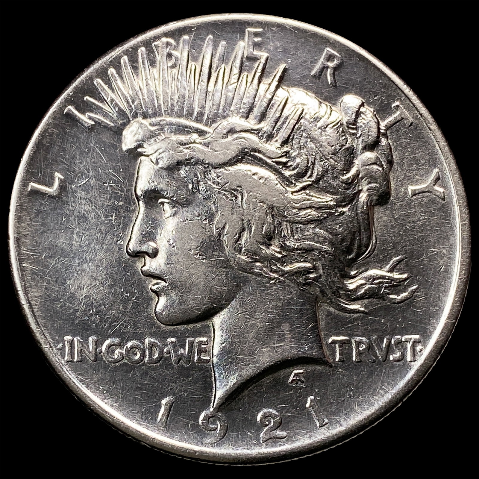 1921 Silver Peace Dollar CLOSELY UNCIRCULATED (1 of 2)