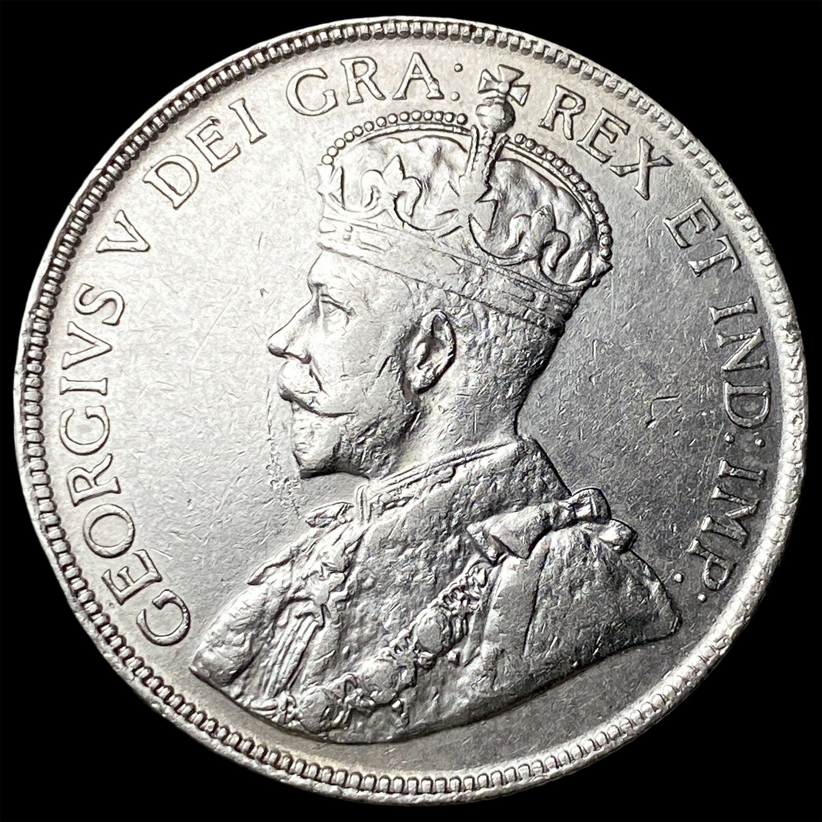 1917 Canada Silver 50 Cents CLOSELY UNCIRCULATED (1 of 2)