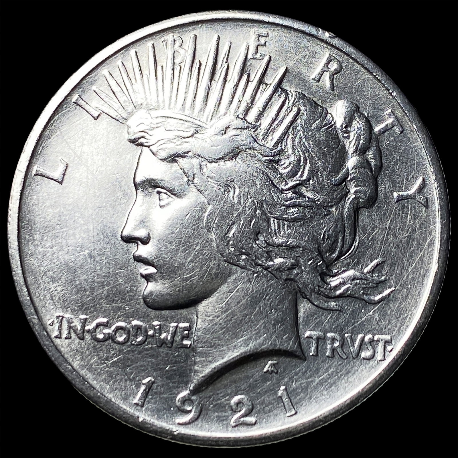 1921 Silver Peace Dollar CLOSELY UNCIRCULATED (1 of 2)
