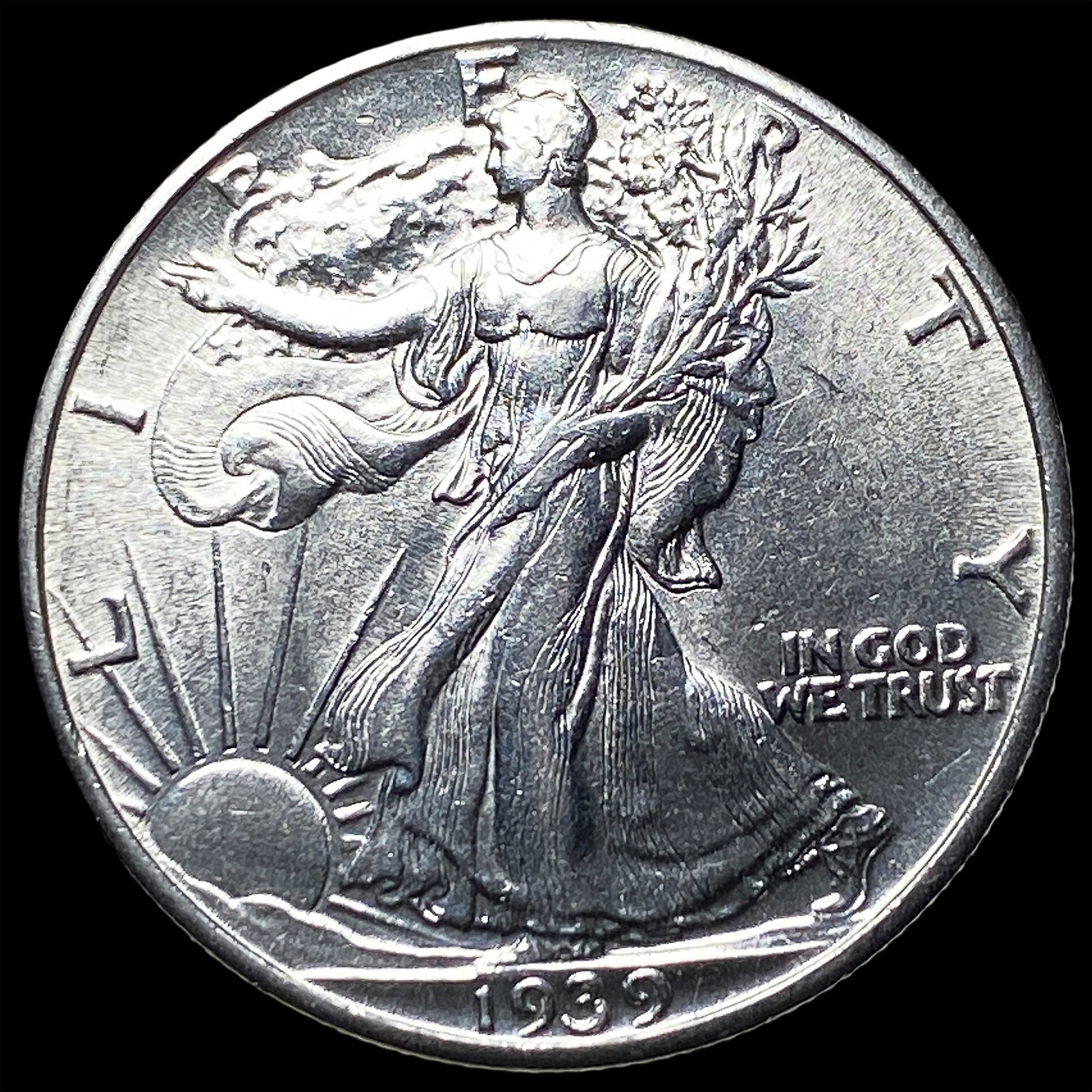 1939 Walking Liberty Half Dollar UNCIRCULATED (1 of 2)