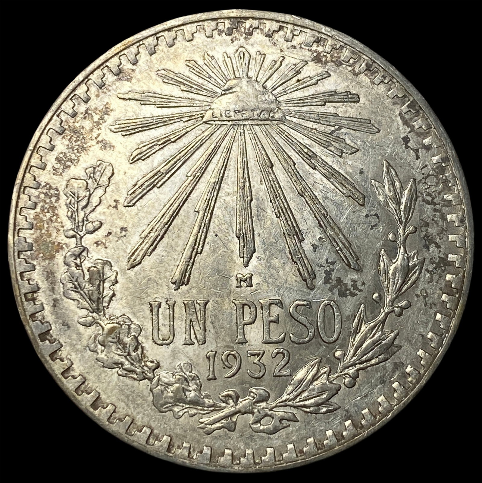 1932M Mexico Silver 1 Peso (1 of 2)