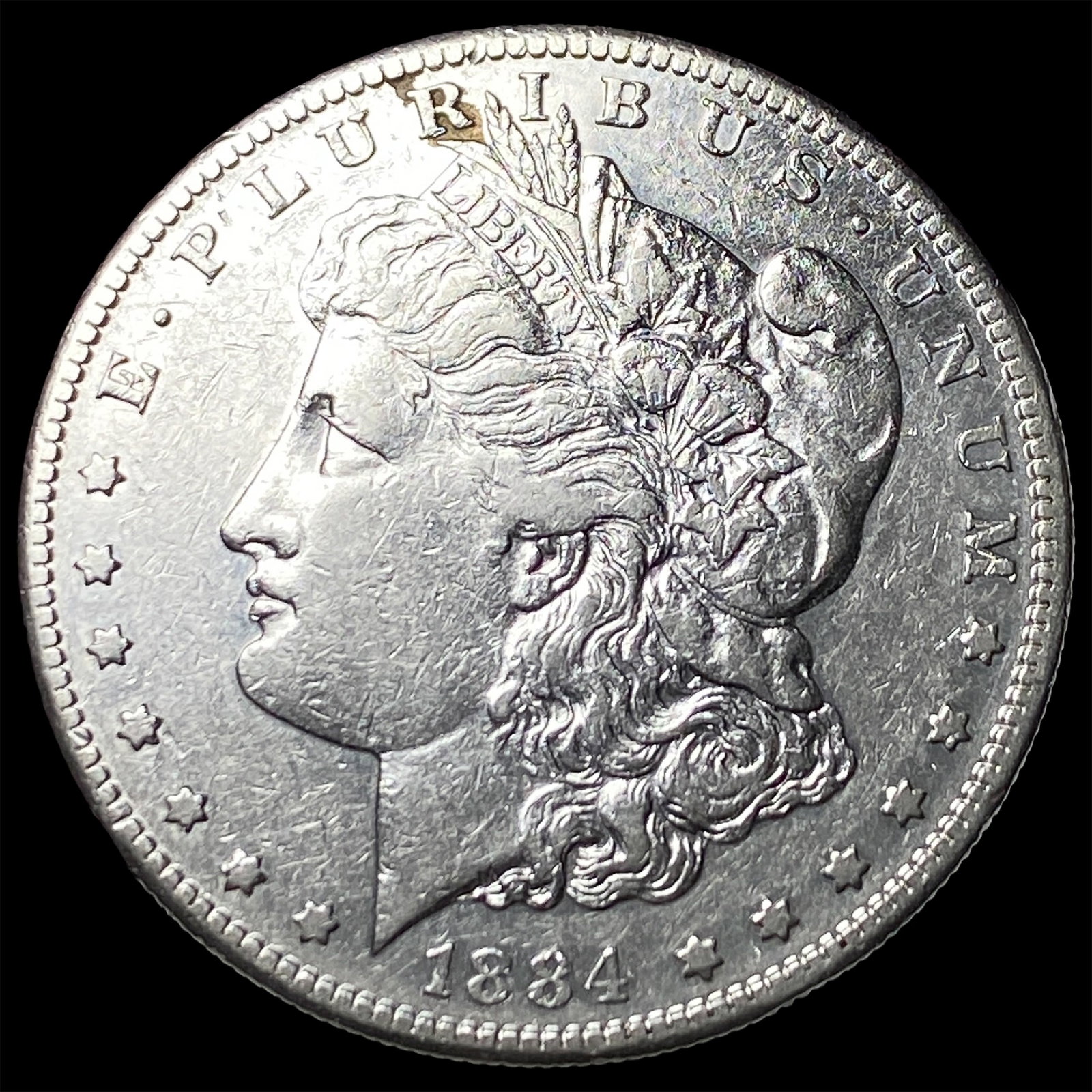 Morgan Dollar CLOSELY UNCIRCULATED (1 of 2)