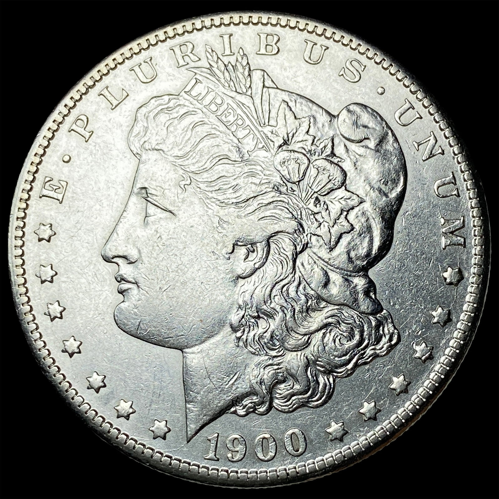 1900-S Silver Morgan Dollar CLOSELY UNCIRCULATED: 1900-S Silver Morgan Dollar CLOSELY UNCIRCULATED