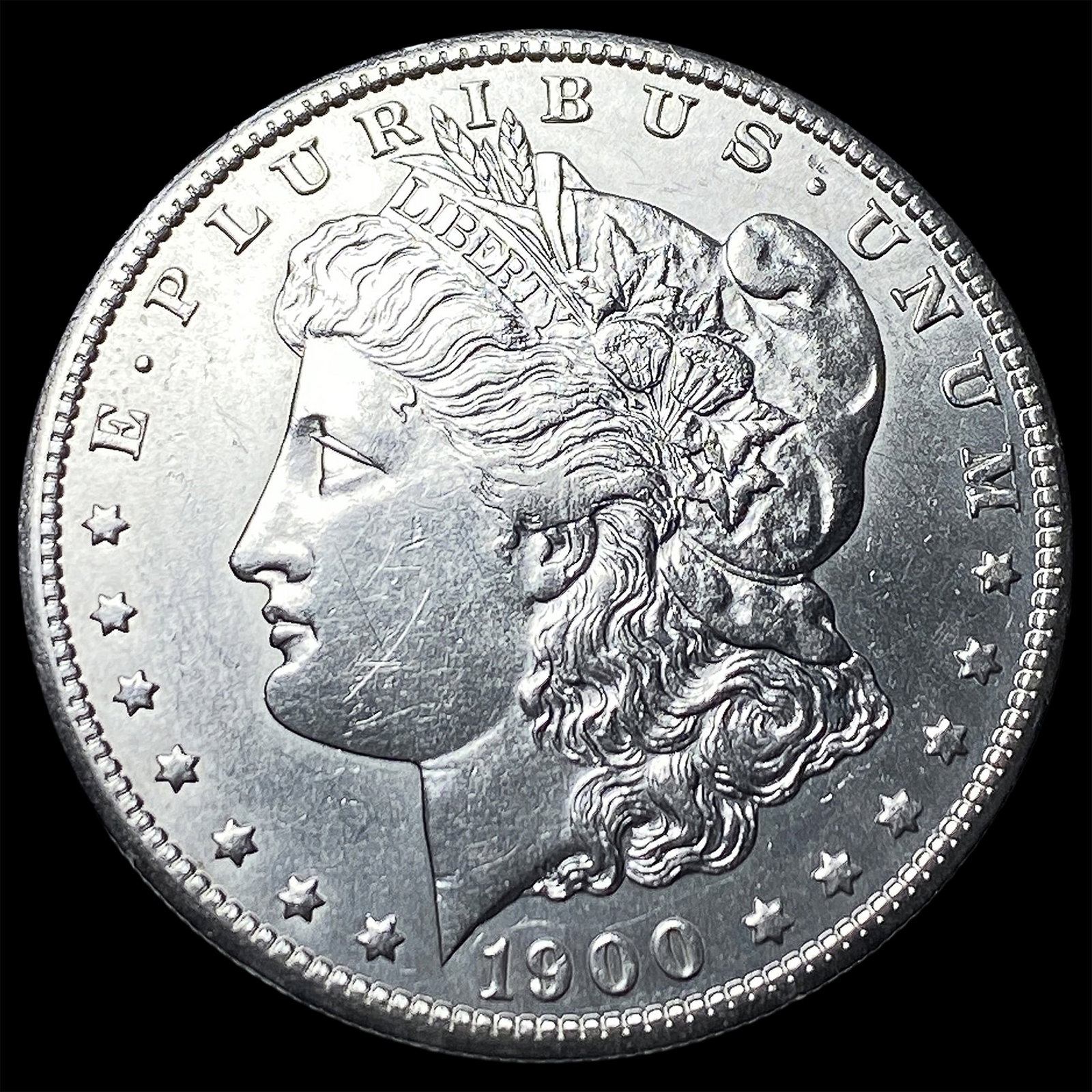 1900-S Silver Morgan Dollar CLOSELY UNCIRCULATED: 1900-S Silver Morgan Dollar CLOSELY UNCIRCULATED