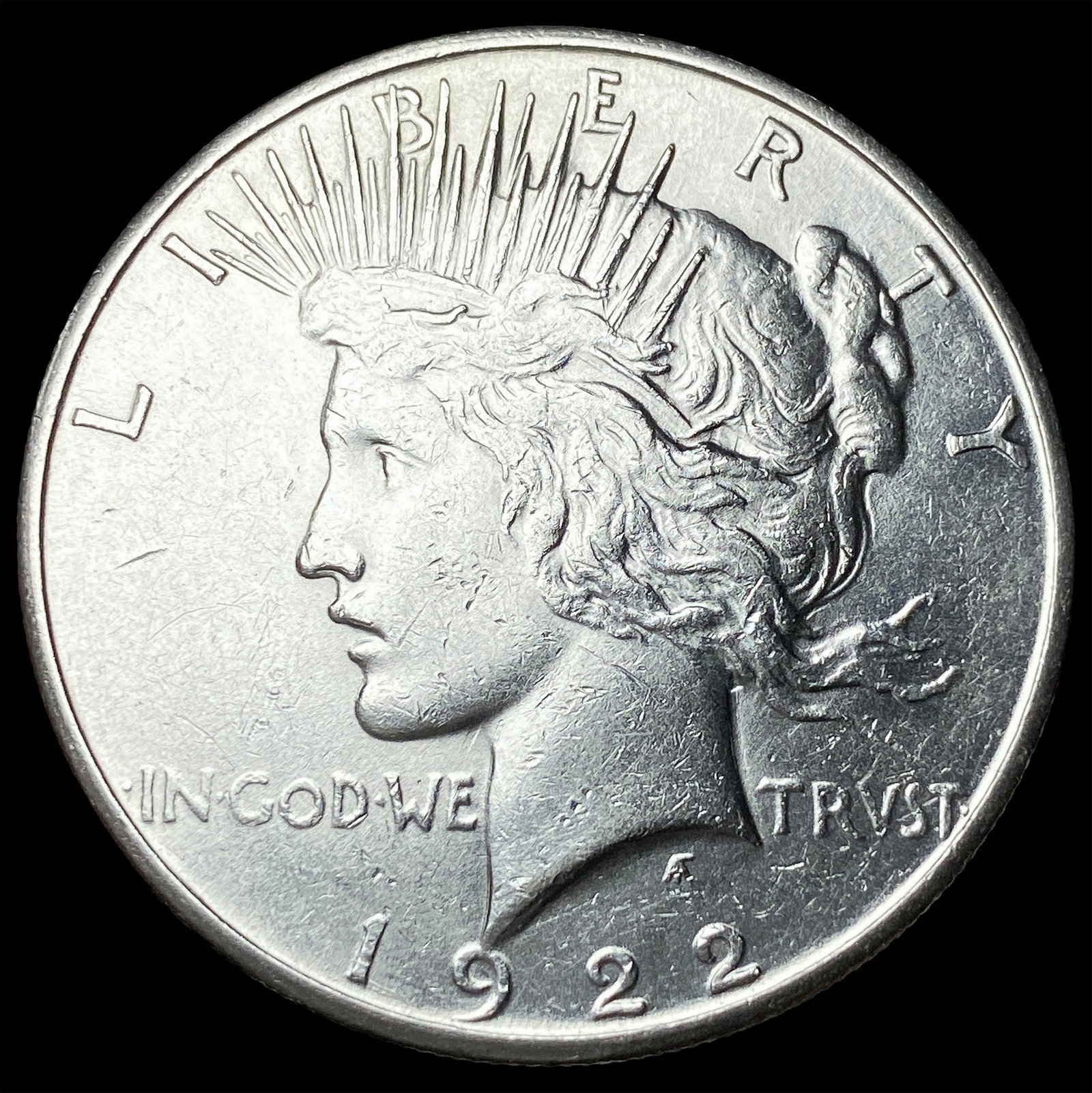 1922-S Silver Peace Dollar CLOSELY UNCIRCULATED (1 of 2)