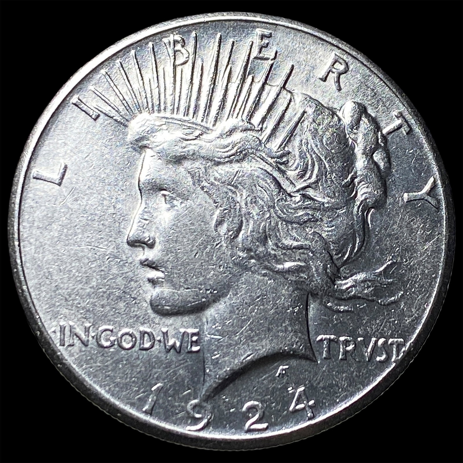 1924-S Silver Peace Dollar CLOSELY UNCIRCULATED (1 of 2)
