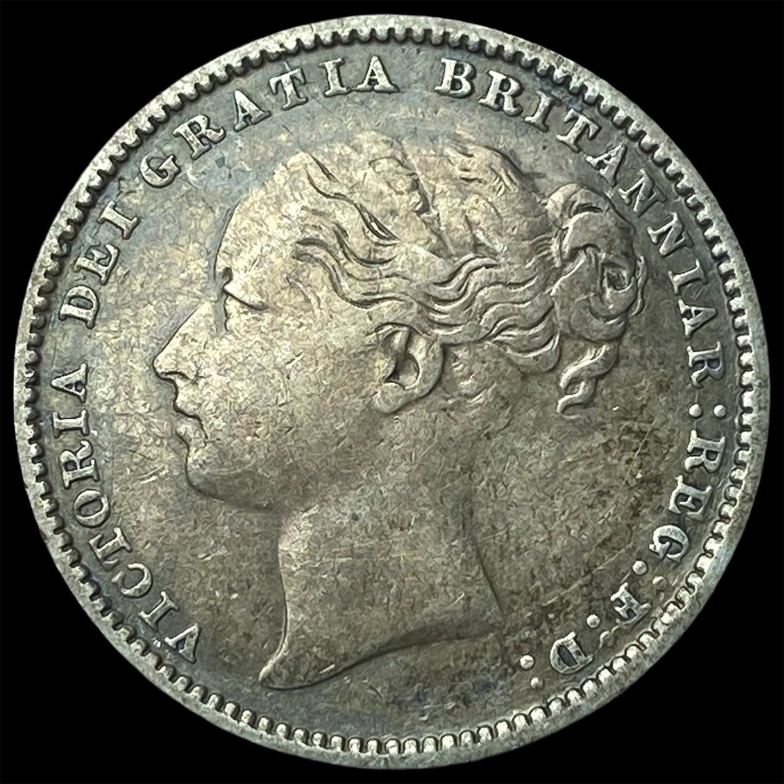 1881 Great Britain Silver Shilling (1 of 2)