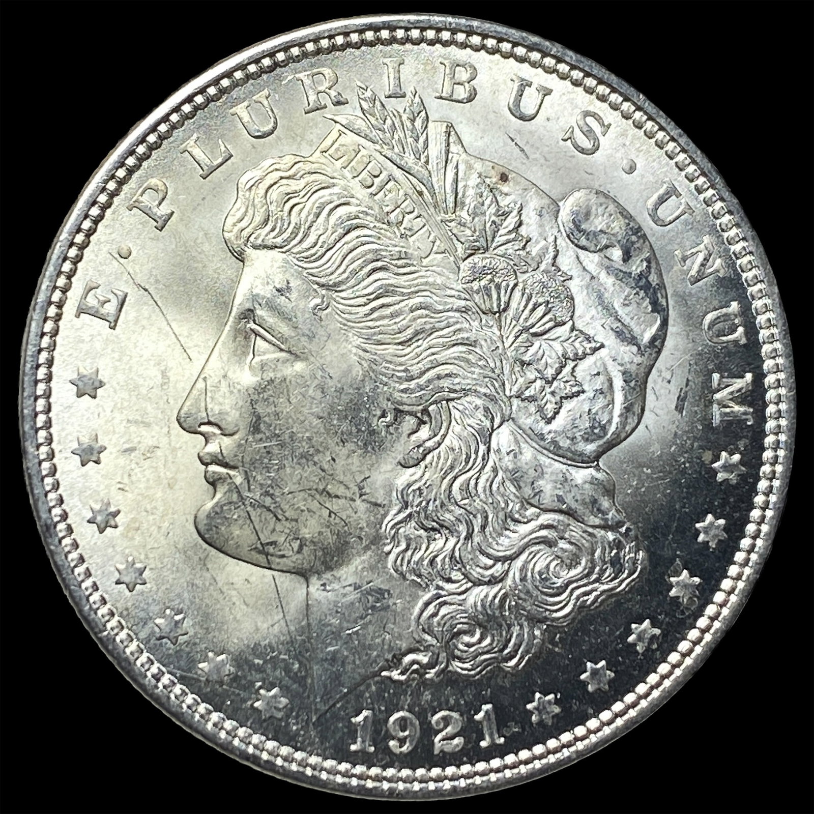 1921 Silver Morgan Dollar UNCIRCULATED (1 of 2)