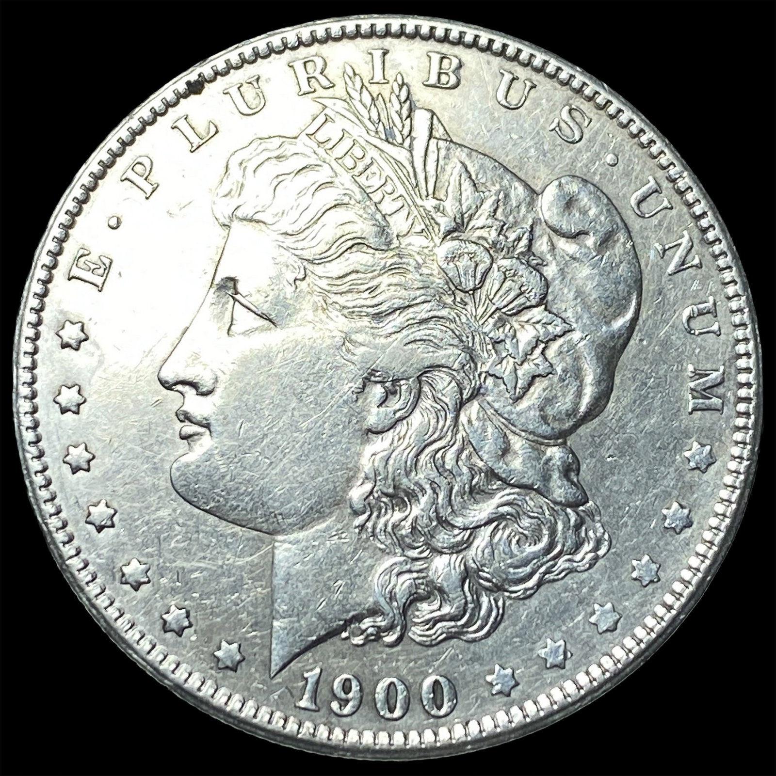 1900-S Silver Morgan Dollar CLOSELY UNCIRCULATED: 1900-S Silver Morgan Dollar CLOSELY UNCIRCULATED