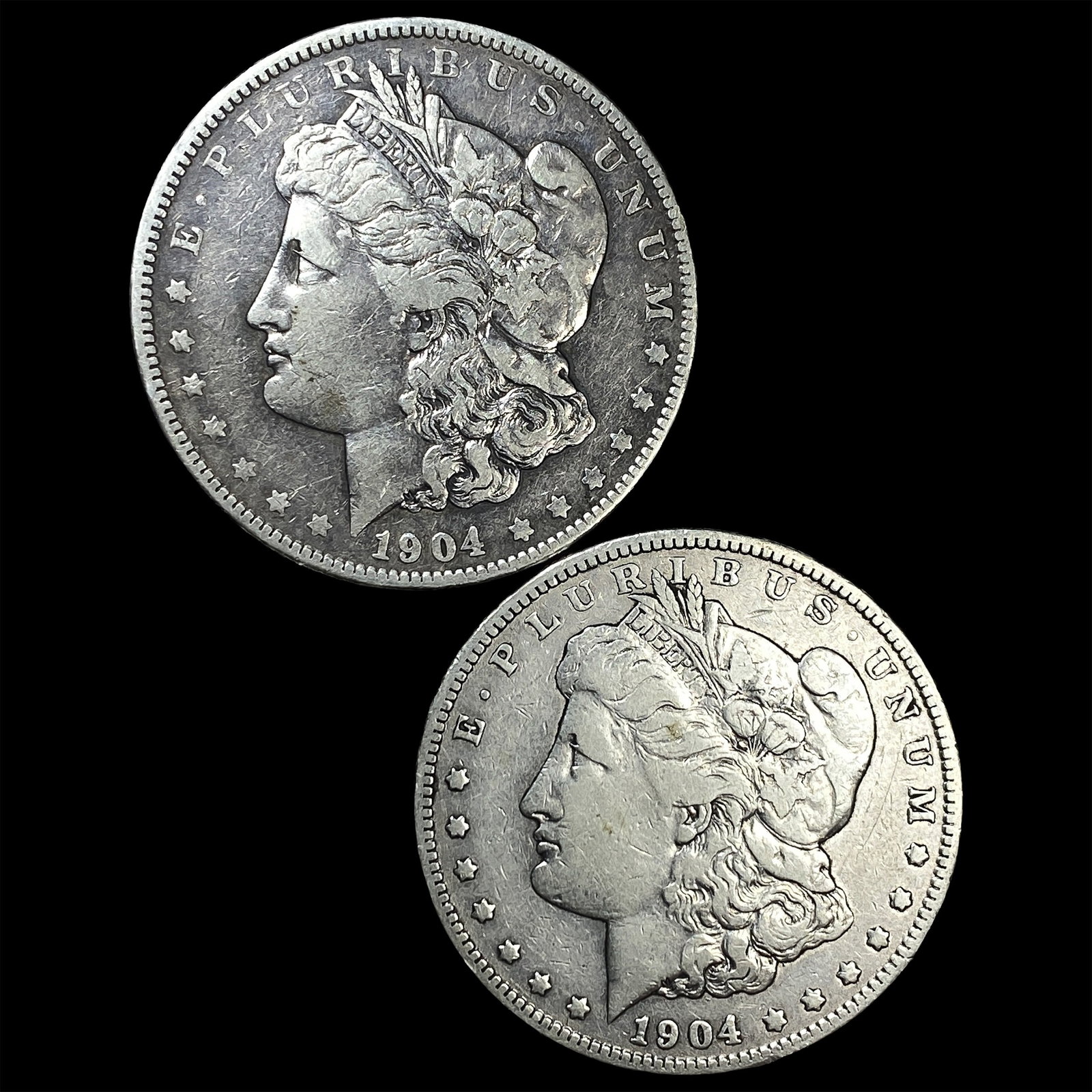 1904 Silver Morgan Dollar NEARLY UNCIRCULATED: 1904 Silver Morgan Dollar NEARLY UNCIRCULATED