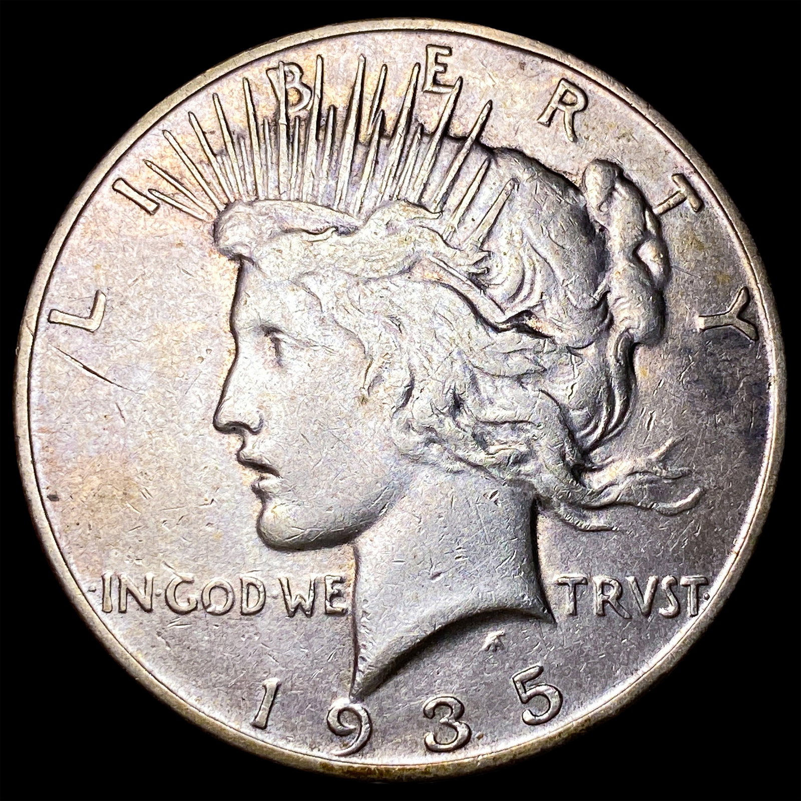 1935 Silver Peace Dollar NEARLY UNCIRCULATED (1 of 2)