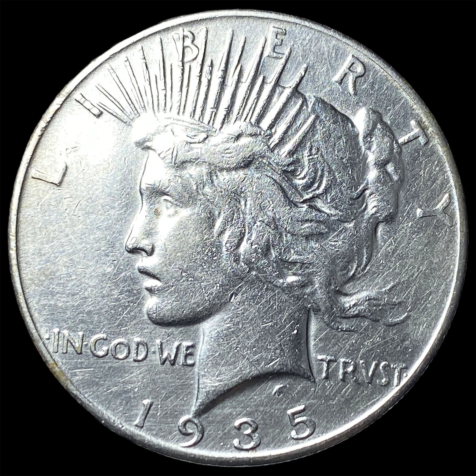 1935 Silver Peace Dollar NEARLY UNCIRCULATED: 1935 Silver Peace Dollar NEARLY UNCIRCULATED