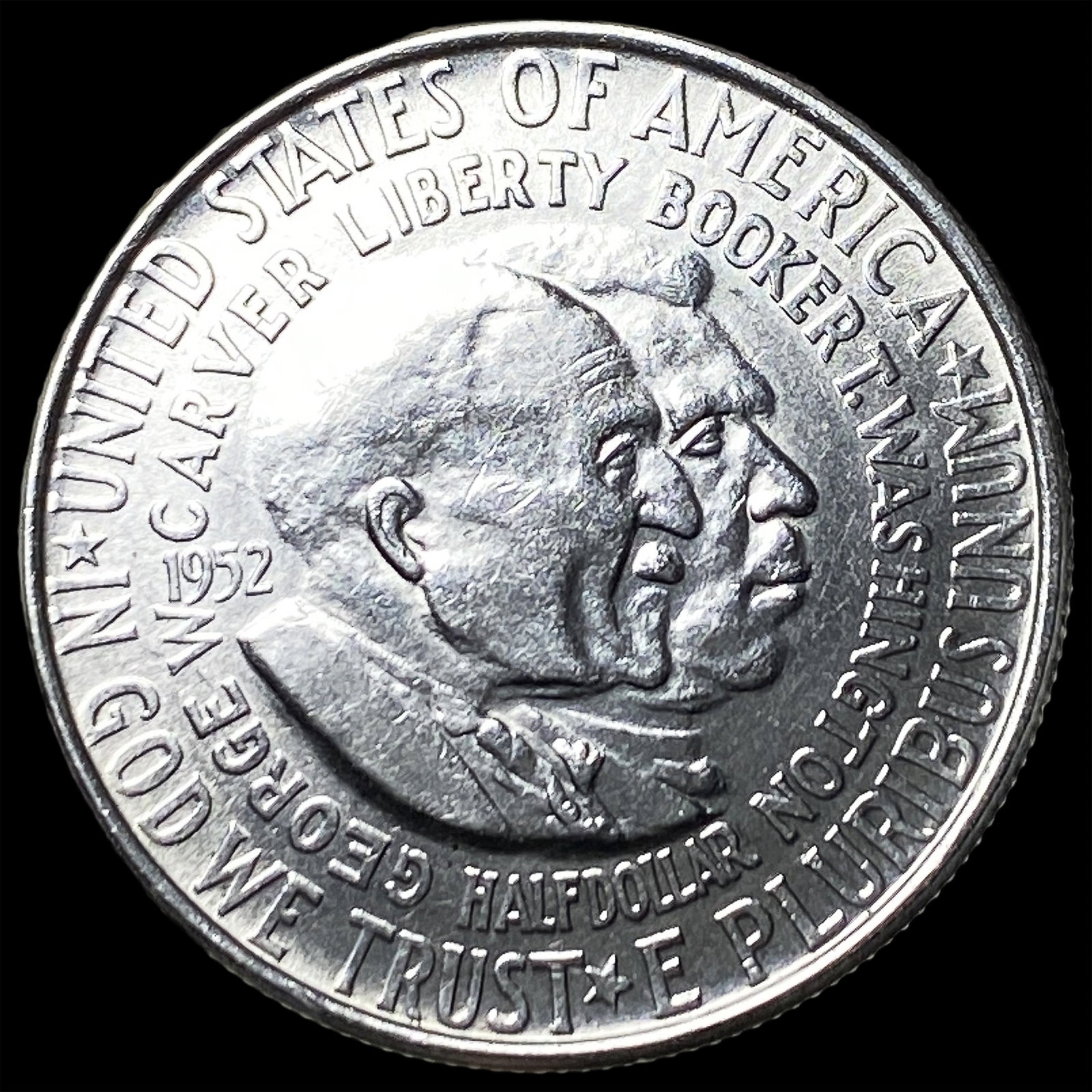 1952 Silver Washington/Carver Half Dollar UNCIRCULATED: 1952 Silver Washington/Carver Half Dollar UNCIRCULATED