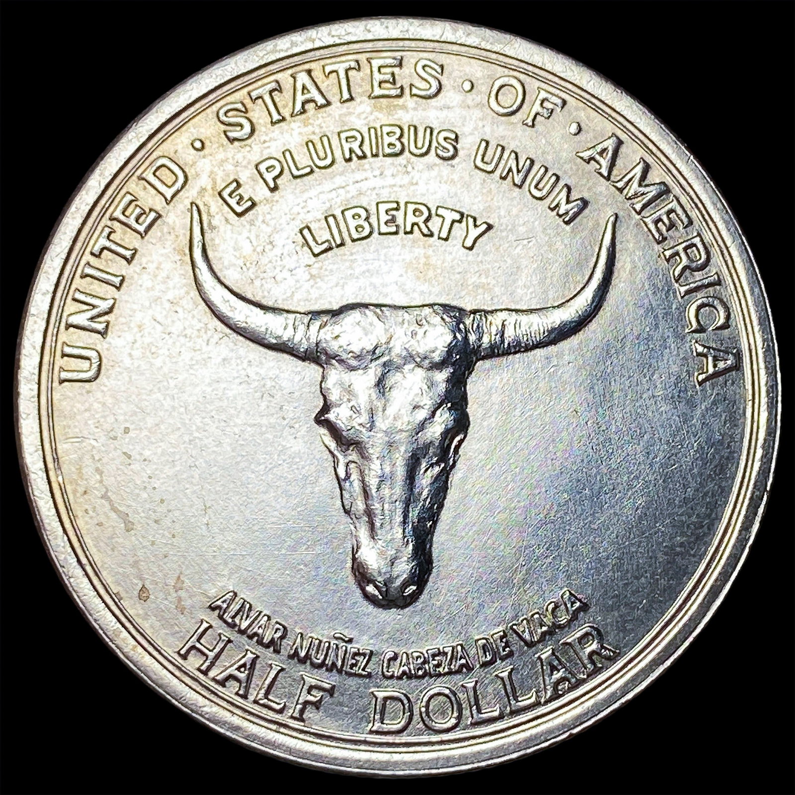 1935 Old Spanish Trail Silver Half Dollar UNCIRCULATED (1 of 2)