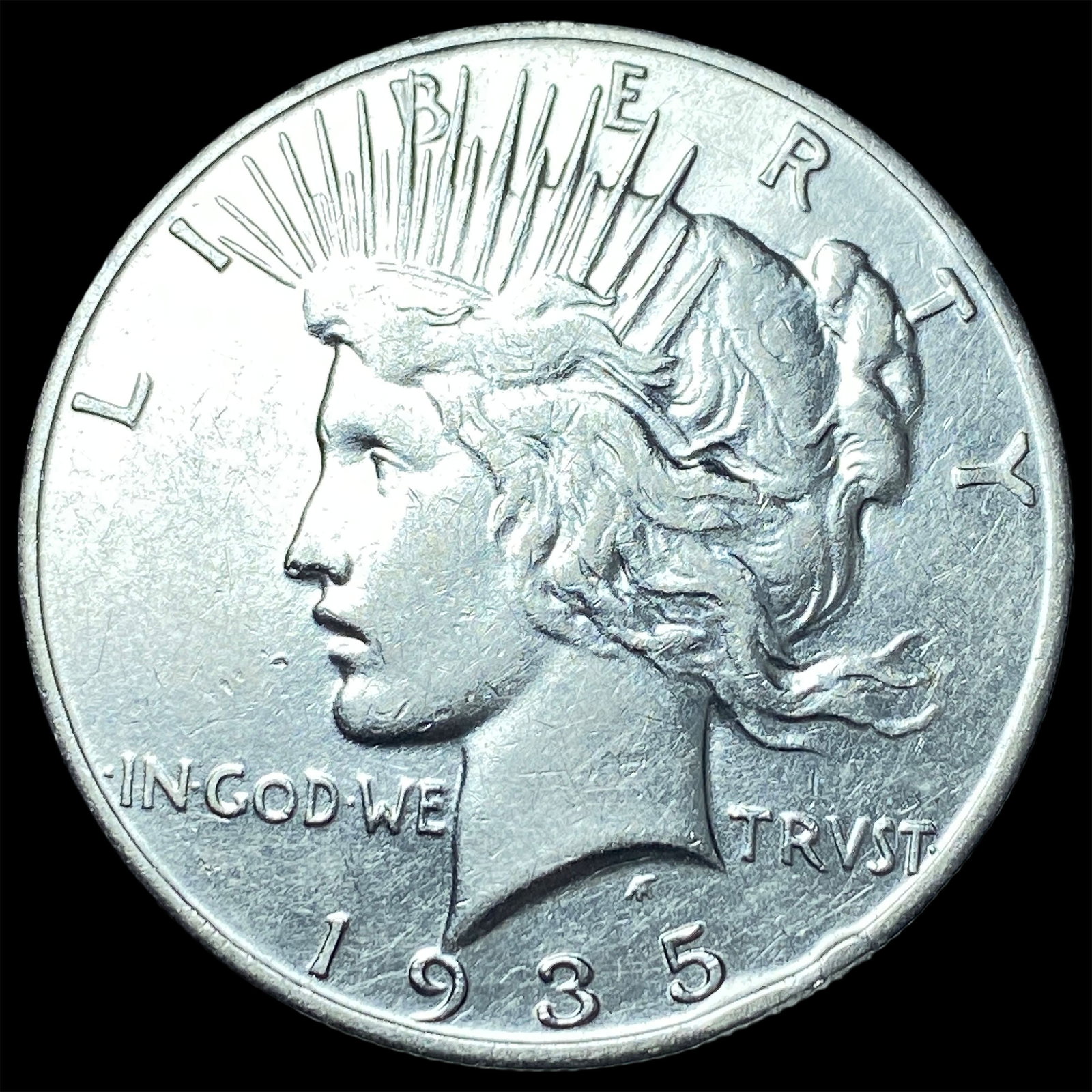 1935 Silver Peace Dollar CLOSELY UNCIRCULATED: 1935 Silver Peace Dollar CLOSELY UNCIRCULATED
