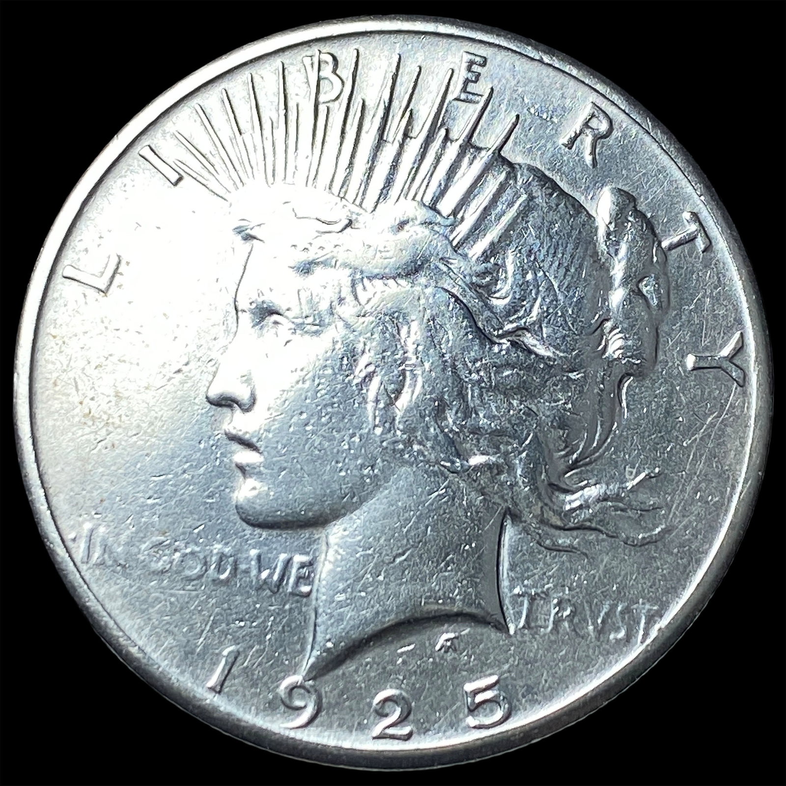 1925 Peace Silver Dollar LIGHTLY CIRCULATED: 1925 Peace Silver Dollar LIGHTLY CIRCULATED