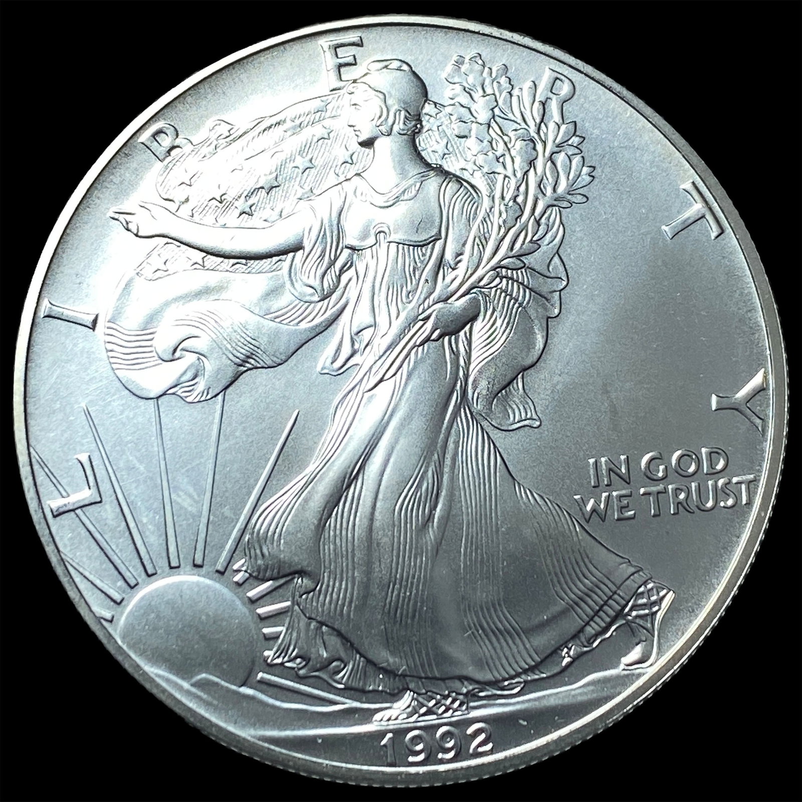 1992 1 oz Silver American Eagle $1 SUPERB GEM BU: 1992 1 oz Silver American Eagle $1 SUPERB GEM BU