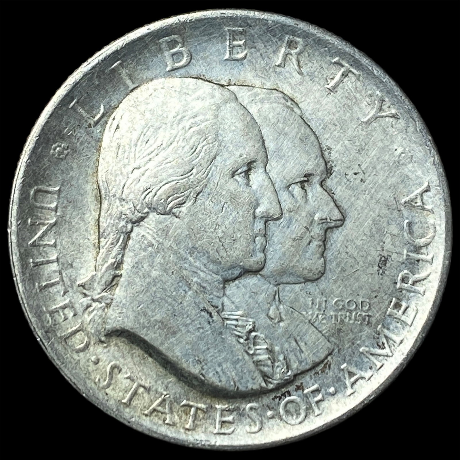 1926 Silver Sesquicentennial Half Dollar CLOSELY UNCIRCULATED: 1926 Silver Sesquicentennial Half Dollar CLOSELY UNCIRCULATED