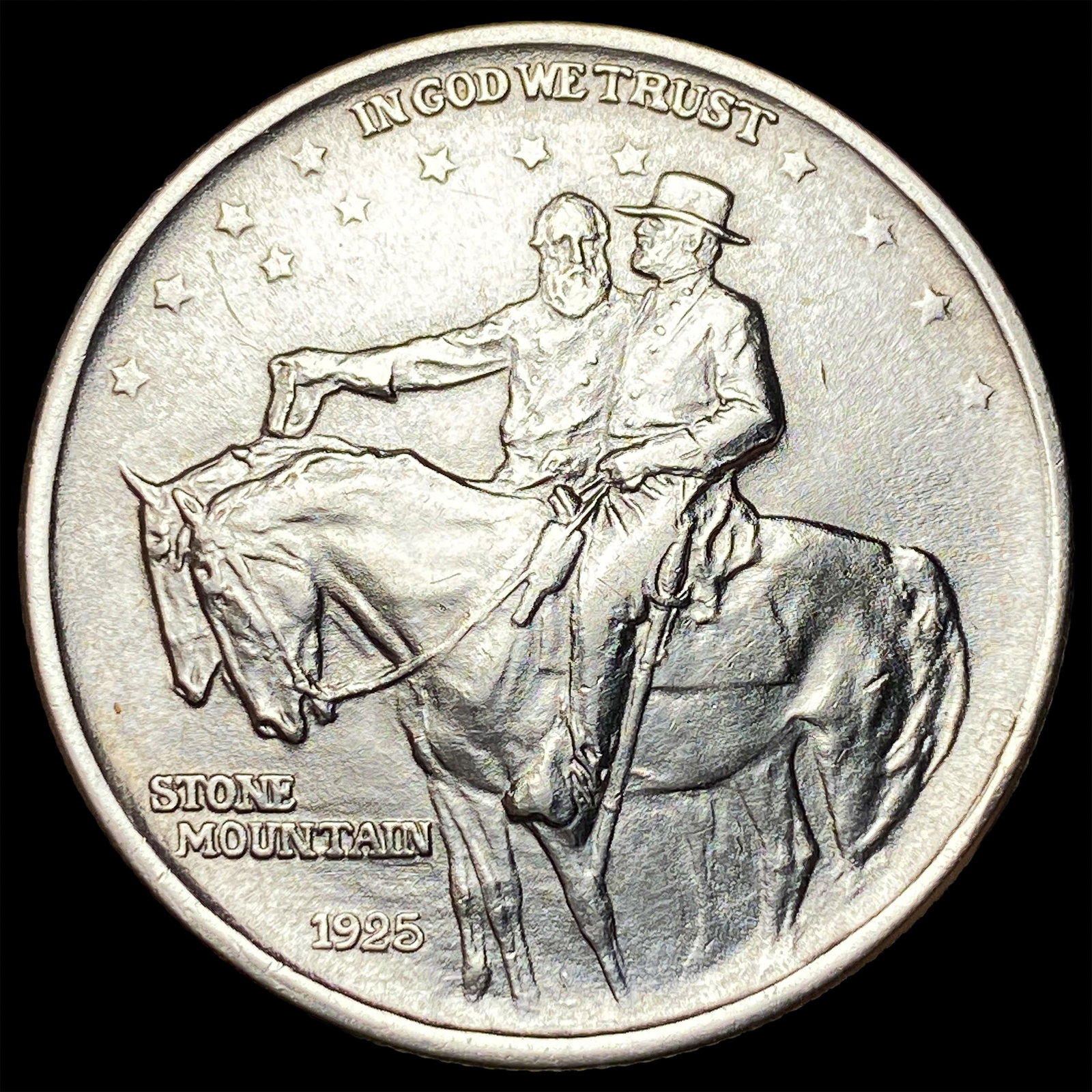 1925 Silver Stone Mountain Half Dollar CLOSELY UNCIRCULATED: 1925 Silver Stone Mountain Half Dollar CLOSELY UNCIRCULATED