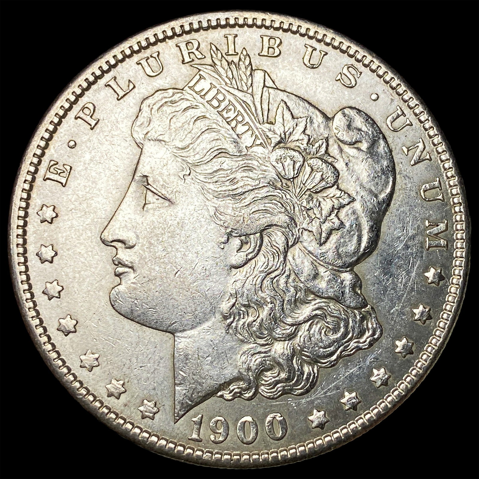 1900 Morgan Silver Dollar UNCIRCULATED: 1900 Morgan Silver Dollar UNCIRCULATED
