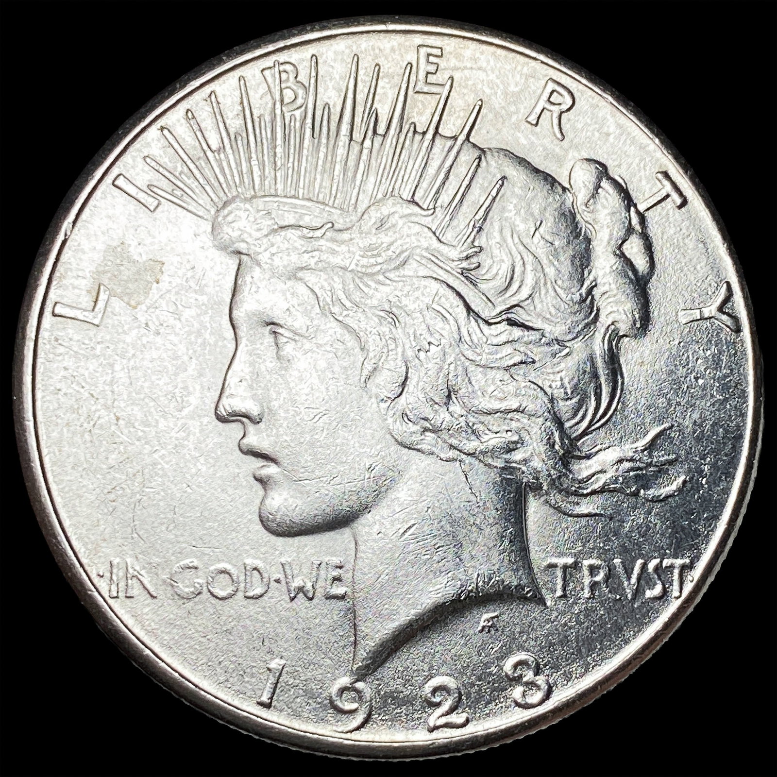 1923-S Silver Peace Dollar UNCIRCULATED (1 of 2)